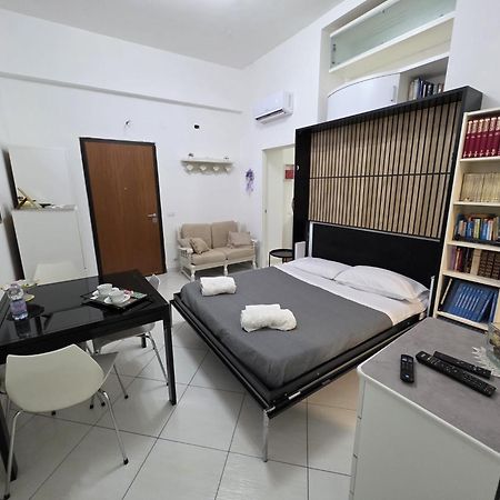 Domus Ciccio Pompeii - Relax & Free Parking Apartment Scafati Exterior photo